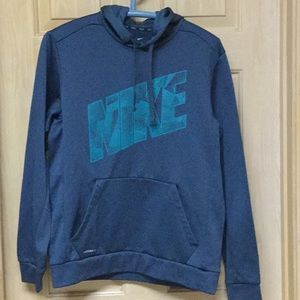 Nike men’s hoodie